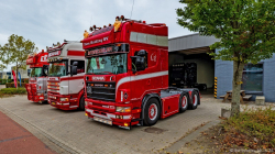 20251019-Tom-Holding-00192